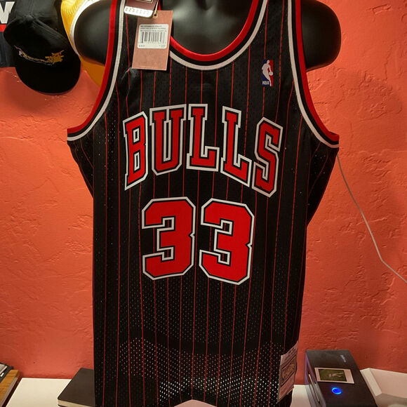 1995 Chicago Bulls Authentic Swingman Jersey XL Mitchell & Ness Scottie Pippen - Picture 4 of 6